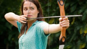 Read more about the article Is Compound Bow Good for Target Shooting: Bullseye Insights