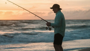 Read more about the article How to Choose a Surf Fishing Rod: Ultimate Guide