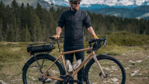 Read more about the article Long Distance Touring Bike Buying Guide: Essential Tips