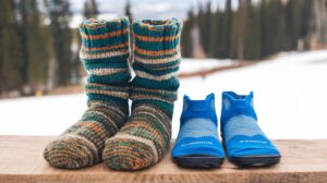Read more about the article Thick or Thin Socks for Skiing: Find Your Perfect Pair