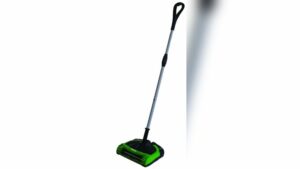 Read more about the article Best Cordless Vacuum for Restaurant Cleaning: Top Picks for Efficiency