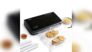 Read more about the article Best Foodsaver Vacuum Sealers for Ultimate Freshness and Sous Vide Cooking
