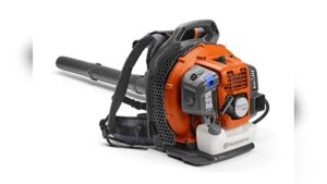 Read more about the article Best Gas Leaf Blower Reviews: Top Powerful Models for Yard Cleanup