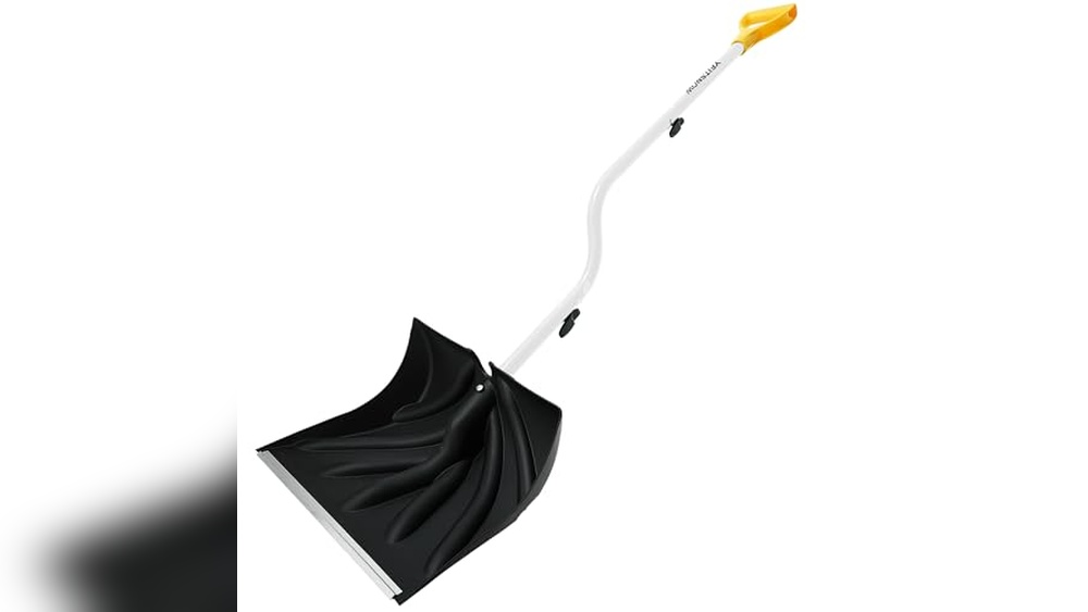 You are currently viewing Best Way to Remove Snow Long Driveway: Top Ergonomic Snow Shovels Reviewed